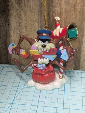 Looney Tunes Tazmanian Devil Christmas Ornament Postman 2001 Warner Brothers